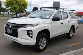 2019 Mitsubishi Triton - Thumbnail