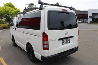 2013 Toyota Hiace - Thumbnail